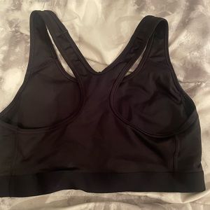 Sport bra nike